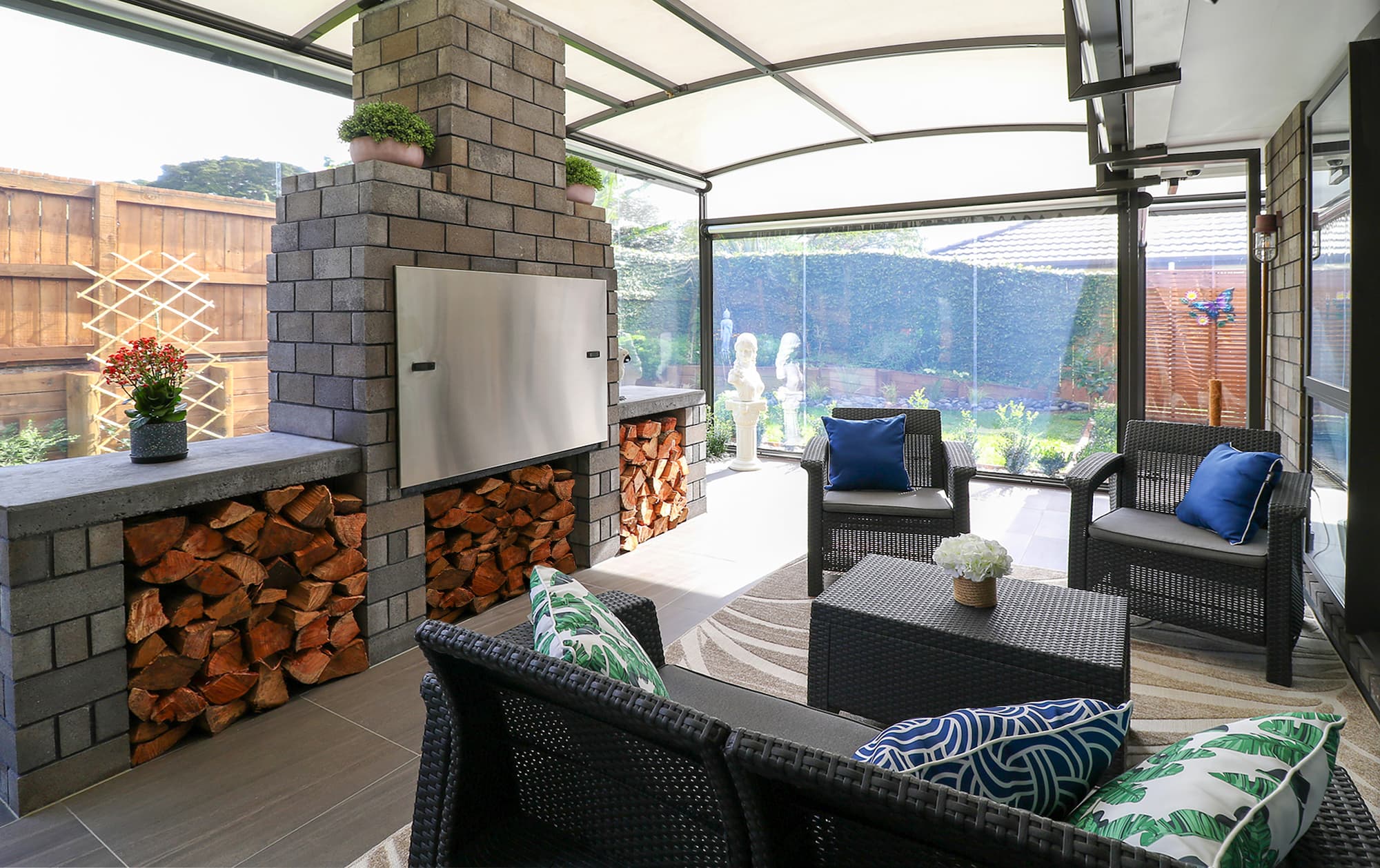 kumar-outdoor-canopy-room-fresco