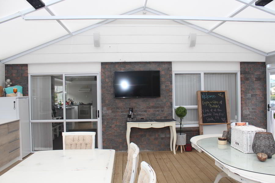 tuatini-canopy-fresco-shades-3 tuatini-canopy-fresco-shades